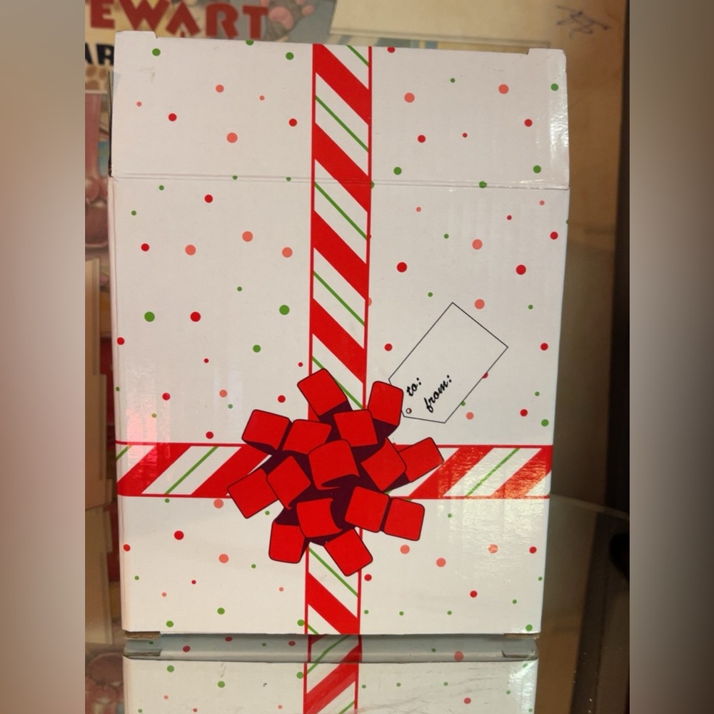 Temp-Tations Festive Ornament - Picture 4 of 4